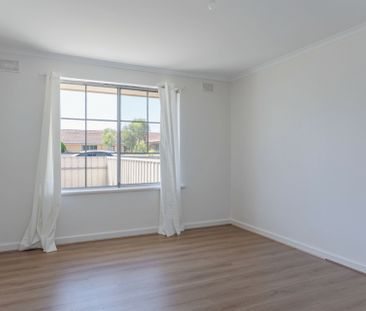 Recently Renovated Unit - Photo 3