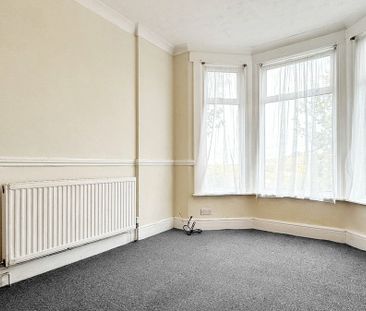 4 bedroom house to rent - Photo 2