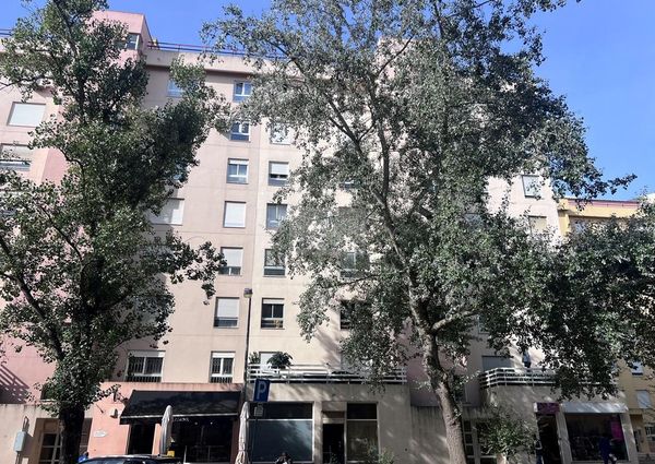Apartamento T2 em Lisboa