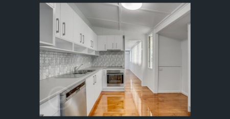 32 Bridge Street, Nundah, Qld 4012 - Photo 4