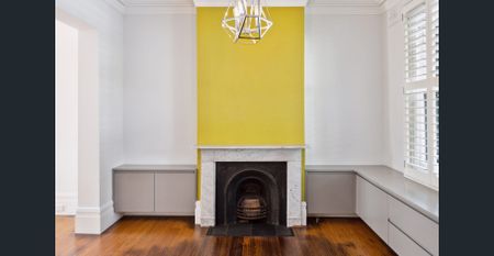 Redfern’s Finest – Substantial Terrace with Separate Studio & Garage - Photo 3