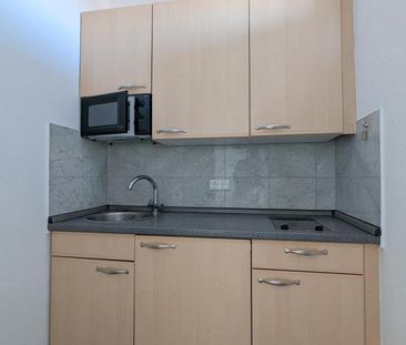 Dein Zuhause im belebten Rüttenscheid + FRISCH saniert! - Foto 1