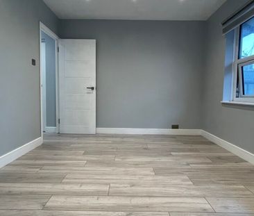 Flat 8, Bramley Road, London, W10 6SY - Photo 5