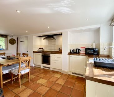 Charming Semi Detached Three Bedroom Cottage with Ground Floor WC, ... - Photo 6