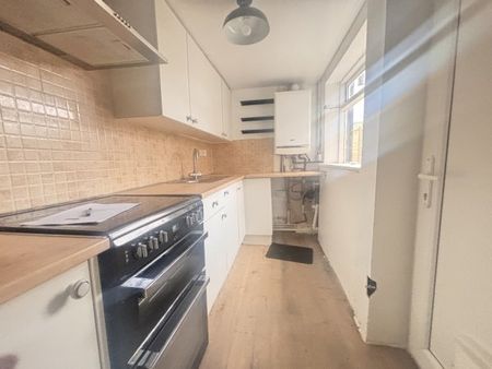 Lord Street, Mansfield, NG18, Property for rent - Photo 3