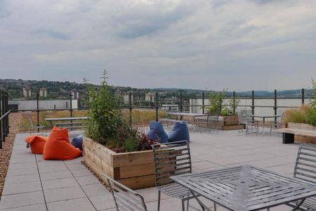 1 bedroom apartment to rent - Photo 4