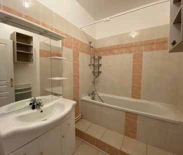 Location Appartement 3 pièces 57m² - Photo 2