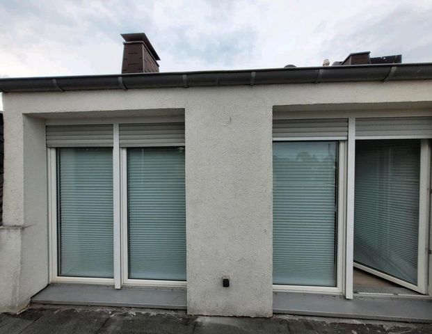 3-4 Zimmer Dachgeschosswohnung /Essen Borbeck, Altendorferstr.589 - Foto 1