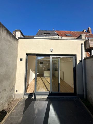 Prachtig gerenoveerde rijwoning met 3 slaapkamers - Foto 2