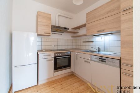 Wohnen mit Geschichte - charmante Altbauwohnung in Wels – Top 4 stilvoll wohnen auf ca. 75 m² - Photo 3