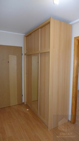 4 pokoje na wynajem - Zdjęcie 3