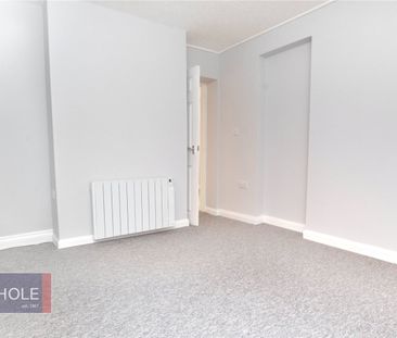 Severn Road, - Photo 3