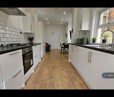 1 bedroom in a house share to rent - Photo 4