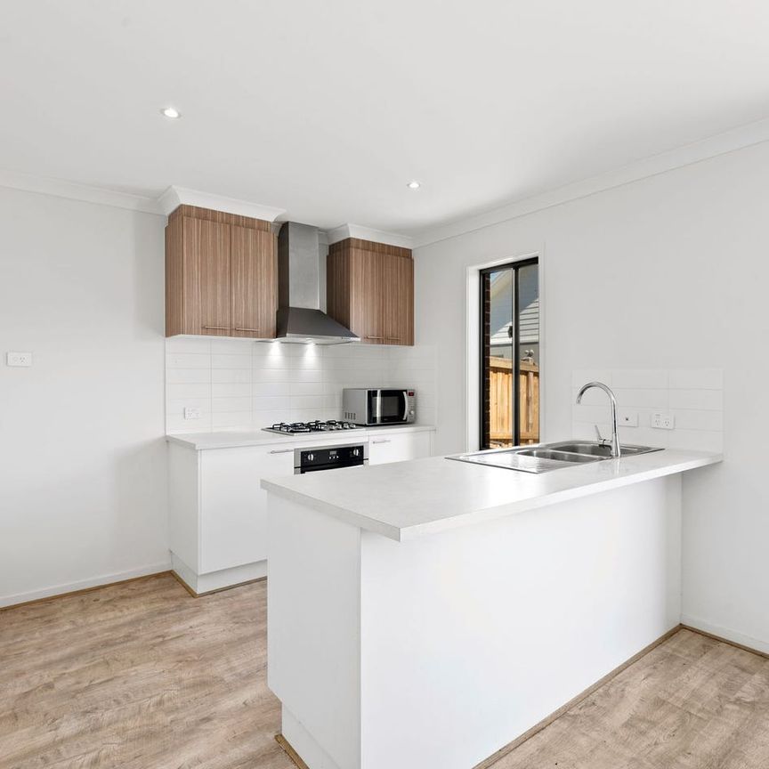 56 Atherton Street, Armstrong Creek, Vic 3217 - Photo 1