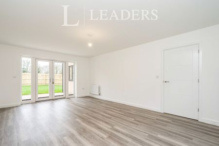 5 bedroom house to rent Brindley Road, Curbridge Meadows, PO15 - Photo 4