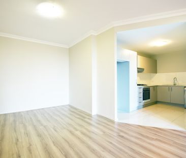 Spacious Unit With Floorboards - Photo 6