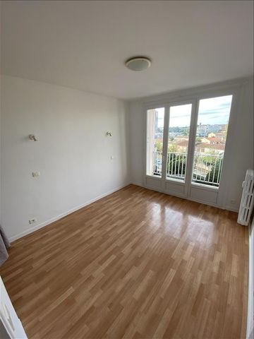 2 pièces - 46,33 m² - 4ème étage - Colocation non autorisée - Photo 3