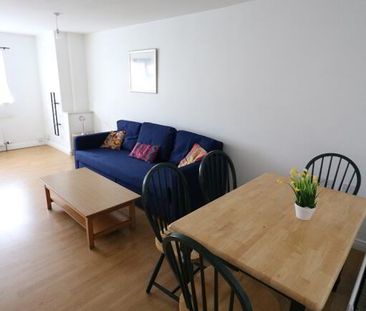 52 Castlereagh Street, Belfast, BT5 4NH - Photo 2