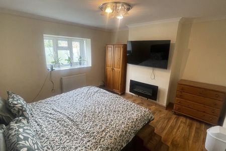 Charsley Close - Photo 4