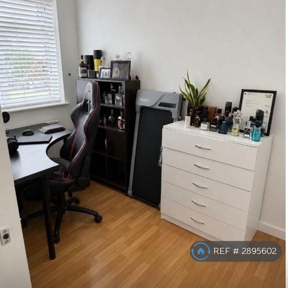2 bedroom bungalow to rent - Photo 1