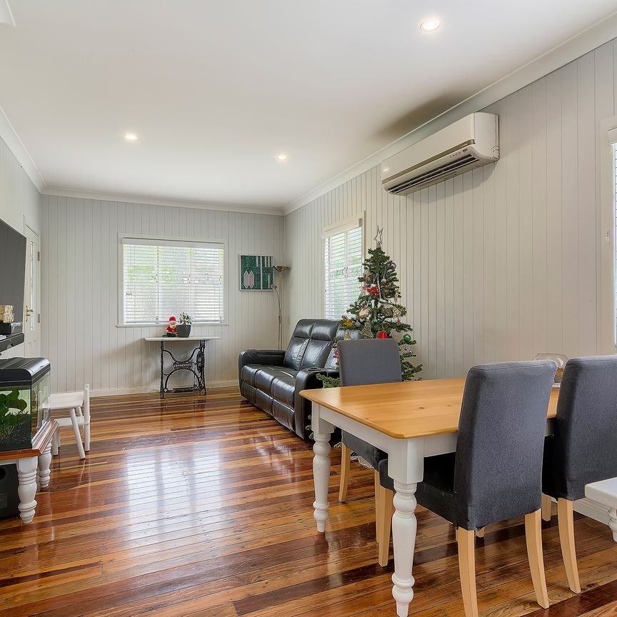 41 Calston Street, Oxley QLD 4075 - House For Rent | Domain - Photo 1