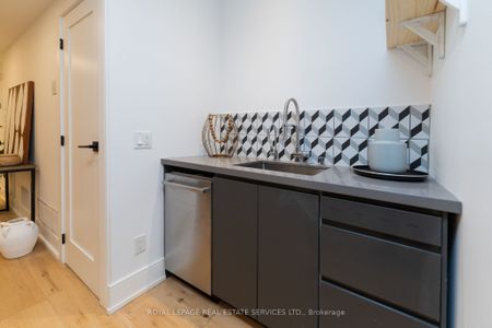 For Lease - 10 Wilfrid Avenue Unit# LOWER, Toronto, Ontario - Photo 2