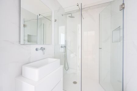 Fantastic new 3 bedroom flat in the city centre of Aveiro for rent! - Photo 5