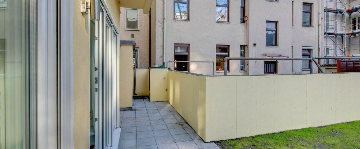 Modernly furnished apartment near Rotkreuzplatz - Photo 1