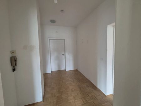 4-Zimmer Wohnung in traumhafter Lage Nähe Gärnerpark! - Foto 2