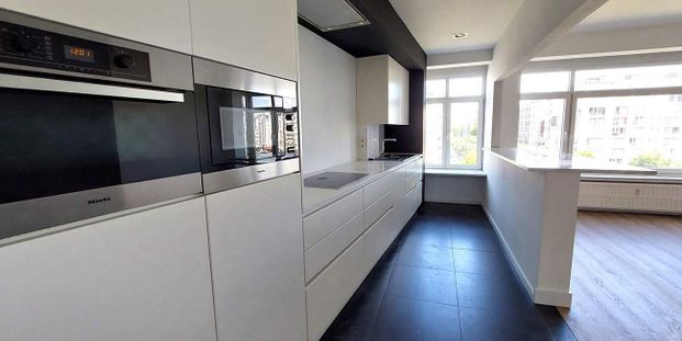 Appartement te huur in Antwerpen voor € 1.250 met 2 slaapkamers - Foto 1