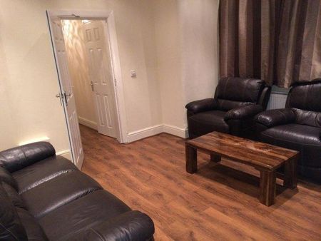 6 bedroom house share to rent - Photo 2