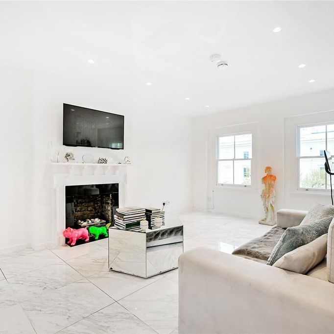 3 bedroom flat to rent - Photo 1