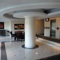 650 Eglinton Avenue West - Photo 2