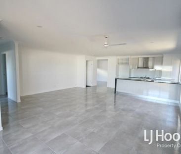 Low Maintenance Family Home With 2 Living Areas! - Photo 1