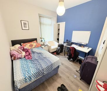 3 bedroom house share to rent - Photo 4