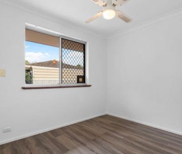 Maddington - Photo 4