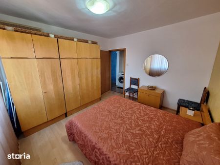 350 euro!!!Ap cu 2 camere cu centrala proprie Zona Totontalului - Fotografie 4