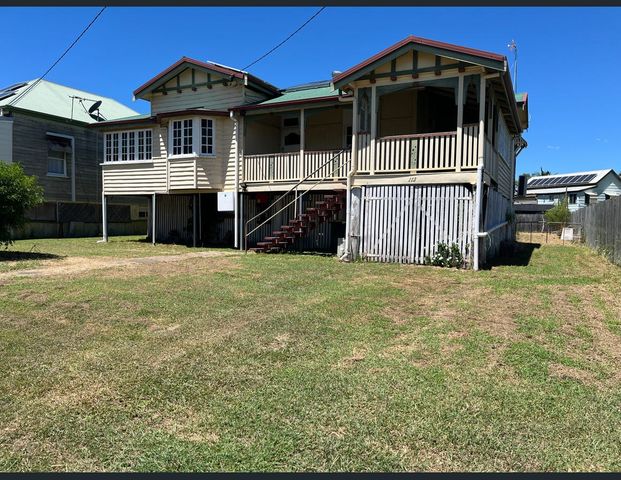 415 Stenhouse Street, Koongal, Qld 4701 - Photo 1