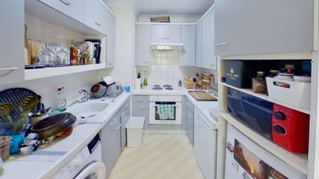 Studio to rent - Photo 4