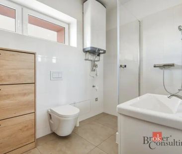 Pronájem bytu 1+kk 36 m - Fotografie 6