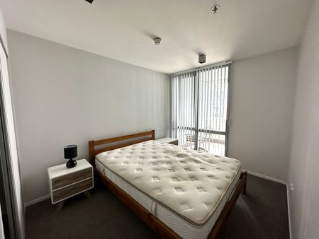 CBD Apartment - Photo 3