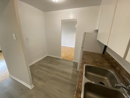 Jane Oak Apartments - Photo 5