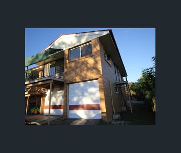 2 Bedroom Unit In Great Location - Photo 3