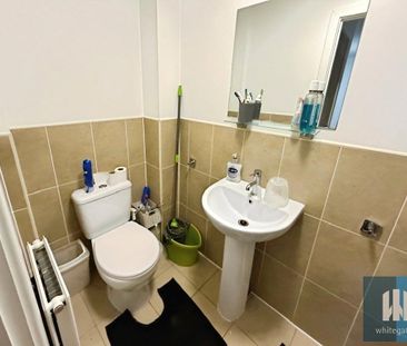 1 bedroom in a house share to rent - Photo 6