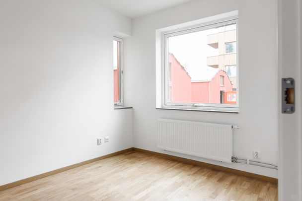 Vikaholmsallén, Växjö - Photo 1