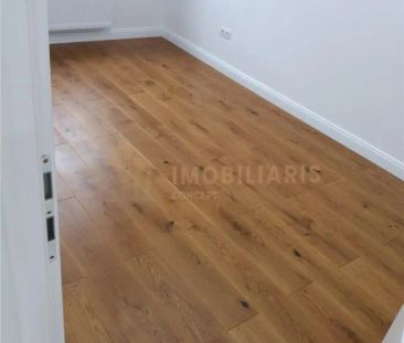 Apartament cu 3 camere ,pretabil pentru birouri - Photo 2
