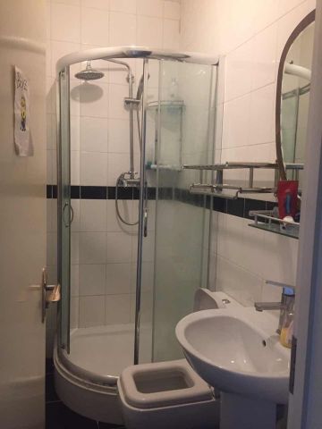 Room in a Shared House, Manchester, M12 - Photo 4