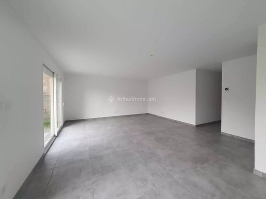 Location Maison 4 pièces 94 m2 à Bourgoin-Jallieu - Photo 1