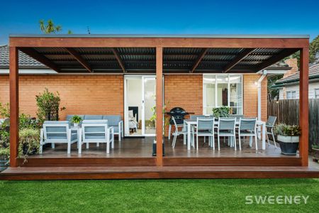 Great Home, Great Location ! - Photo 4