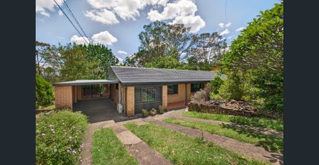 Modern Family Living - Photo 2